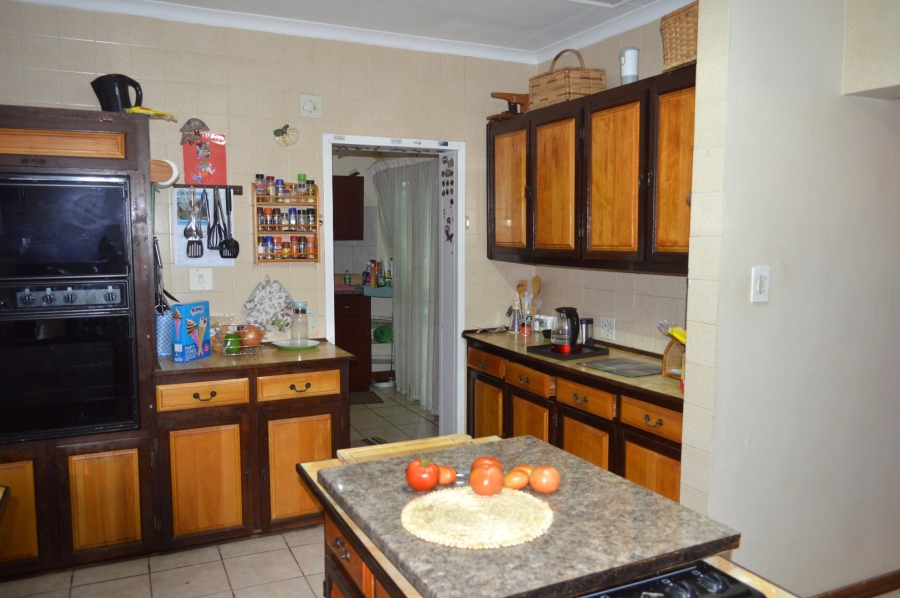 5 Bedroom Property for Sale in Stilfontein Ext 4 North West
